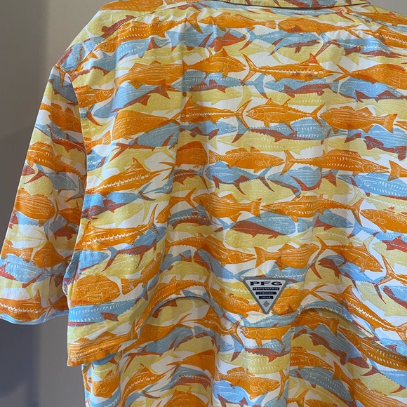 MEN’s LARGE COLUMBIA HAWAIIAN ALOHA PFG BUTTON DOWN SHIRT; SPORTFISHING PRINT; - Picture 5 of 7